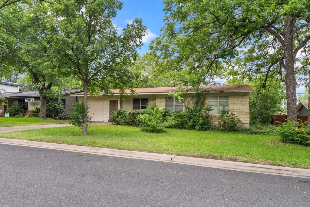 1102 Southwood Road Austin TX 78704