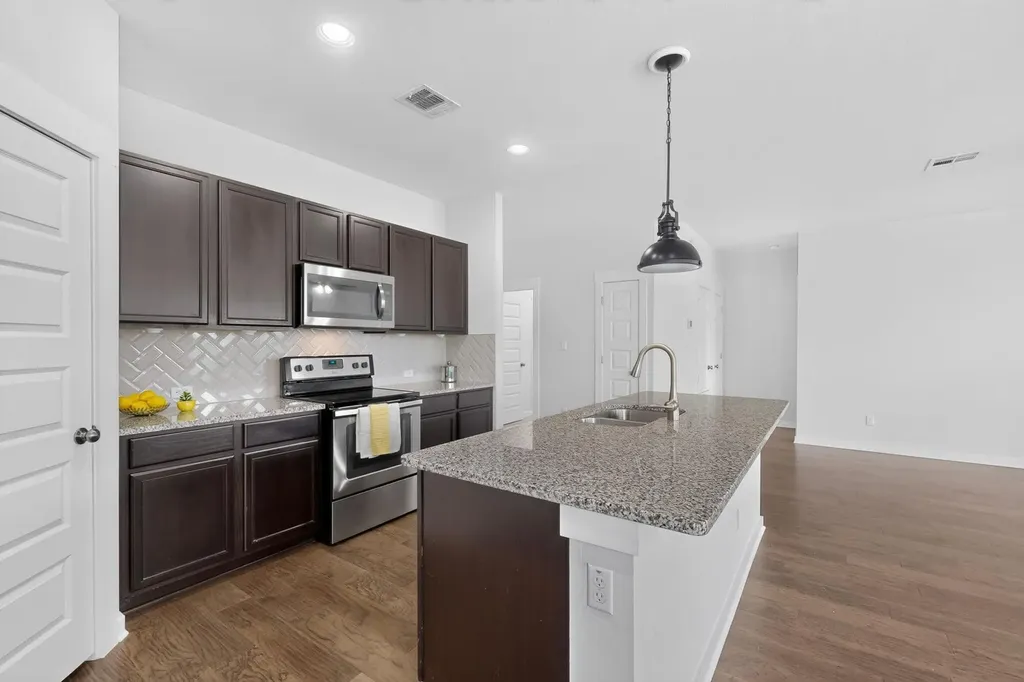 224 Trellis Boulevard Leander TX 78641