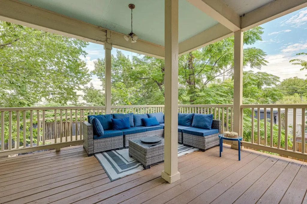 1153 San Bernard Street Austin TX 78702