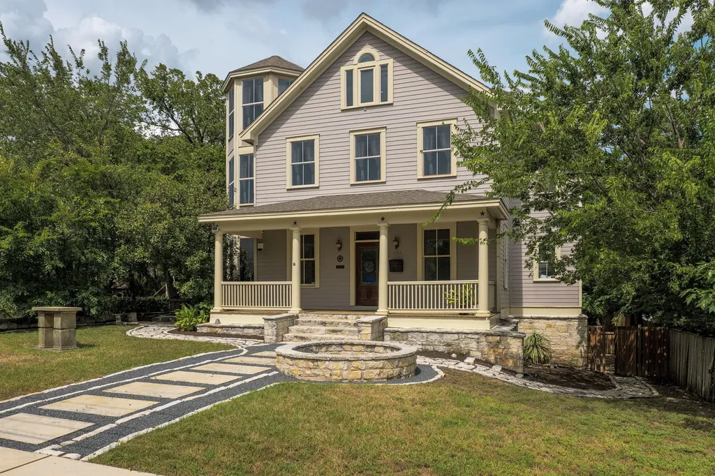 1153 San Bernard Street Austin TX 78702