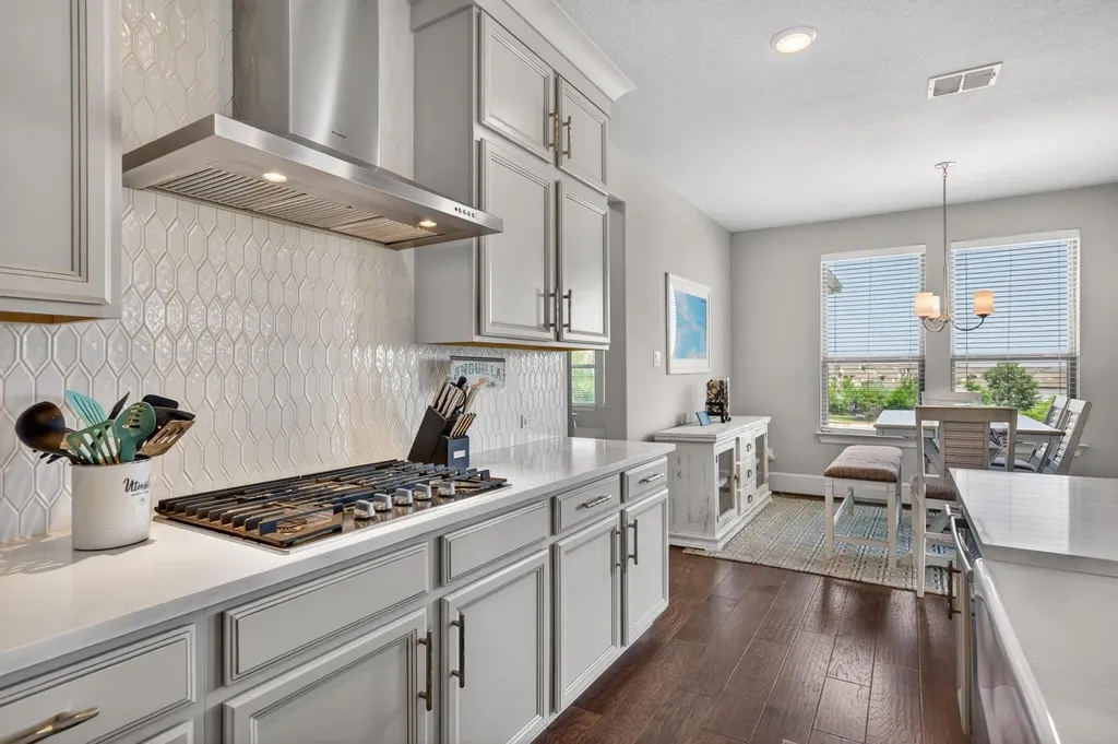 402 San Donato Drive Austin TX 78738