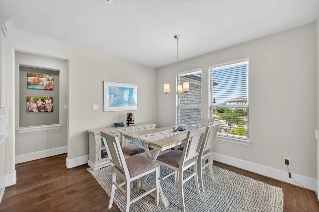 402 San Donato Drive Austin TX 78738