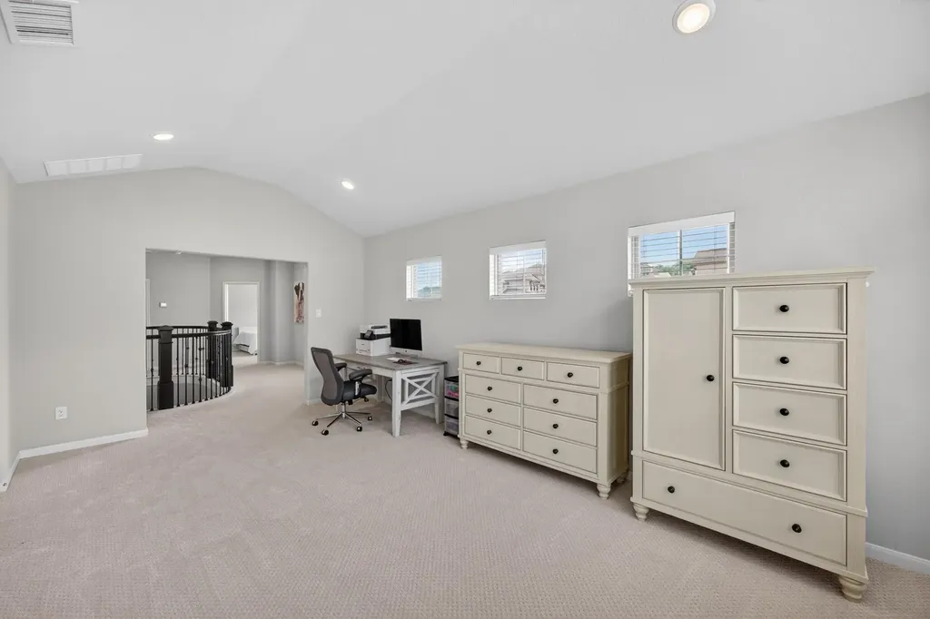 402 San Donato Drive Austin TX 78738