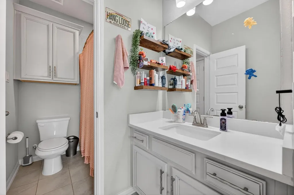 402 San Donato Drive Austin TX 78738