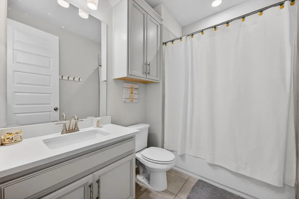 402 San Donato Drive Austin TX 78738