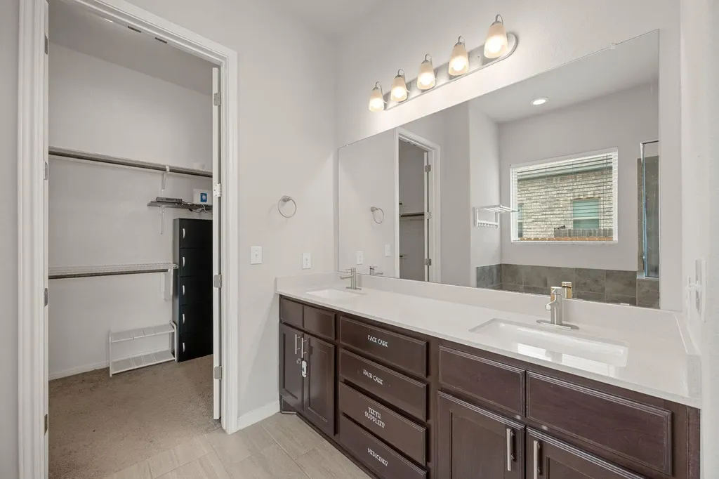 1509 Reprise Bend Round Rock TX 78681