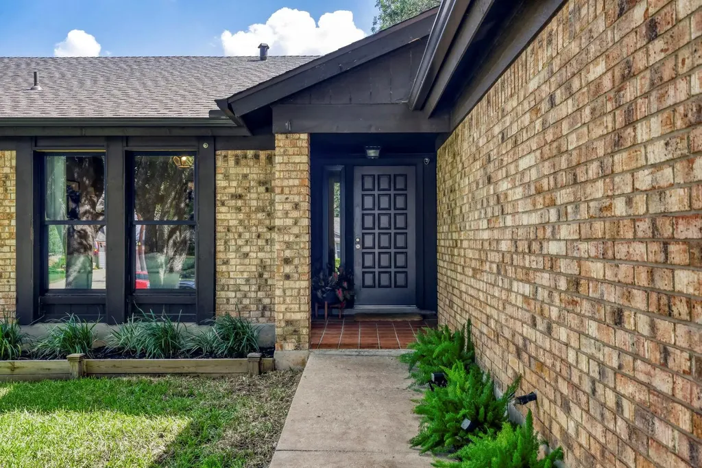 4103 Oak Creek Drive Austin TX 78727