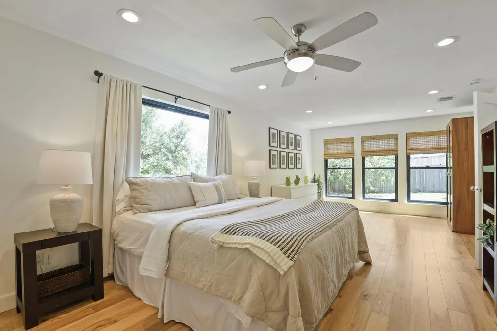 4103 Oak Creek Drive Austin TX 78727