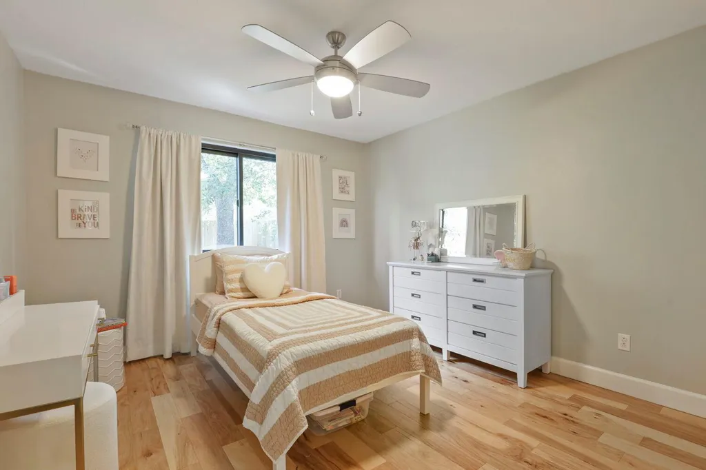4103 Oak Creek Drive Austin TX 78727