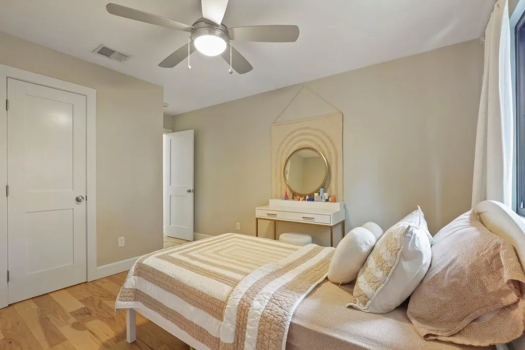 4103 Oak Creek Drive Austin TX 78727