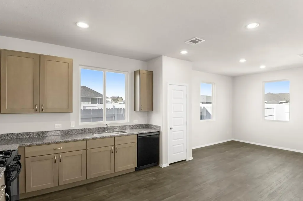 165 Daylily Drive Elgin TX 78621