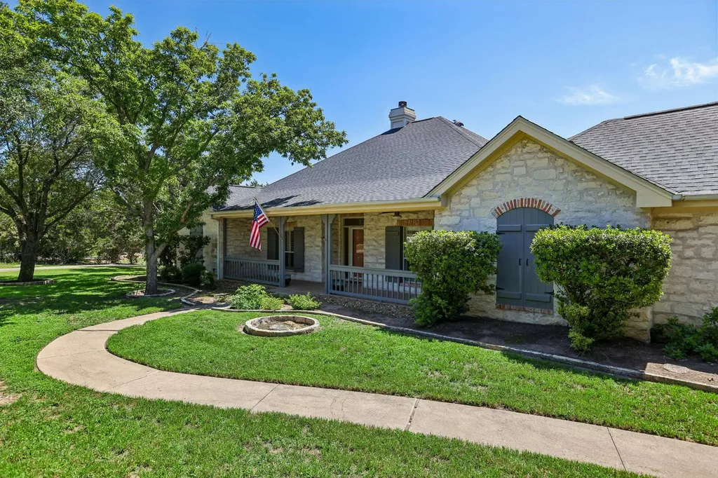 11705 Jess Drive Austin TX 78737