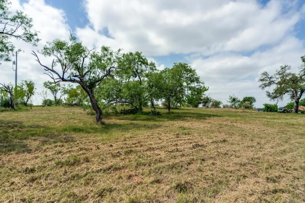Tbd Vernon Avenue Llano TX 78643