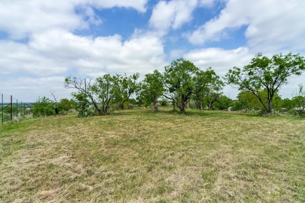 Tbd Vernon Avenue Llano TX 78643