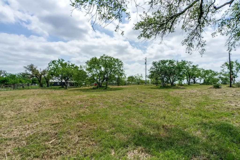 Tbd Vernon Avenue Llano TX 78643