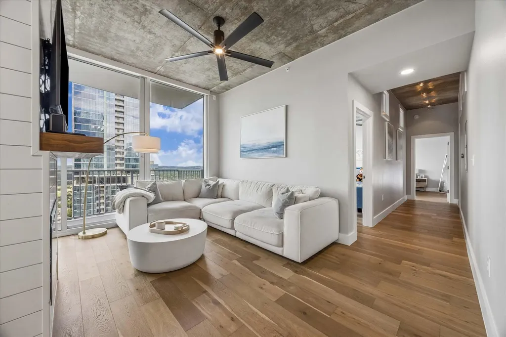 360 Nueces Street Austin TX 78701