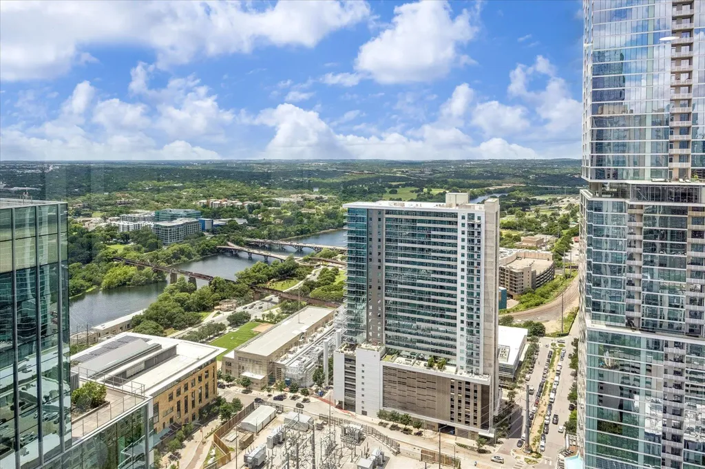 360 Nueces Street Austin TX 78701