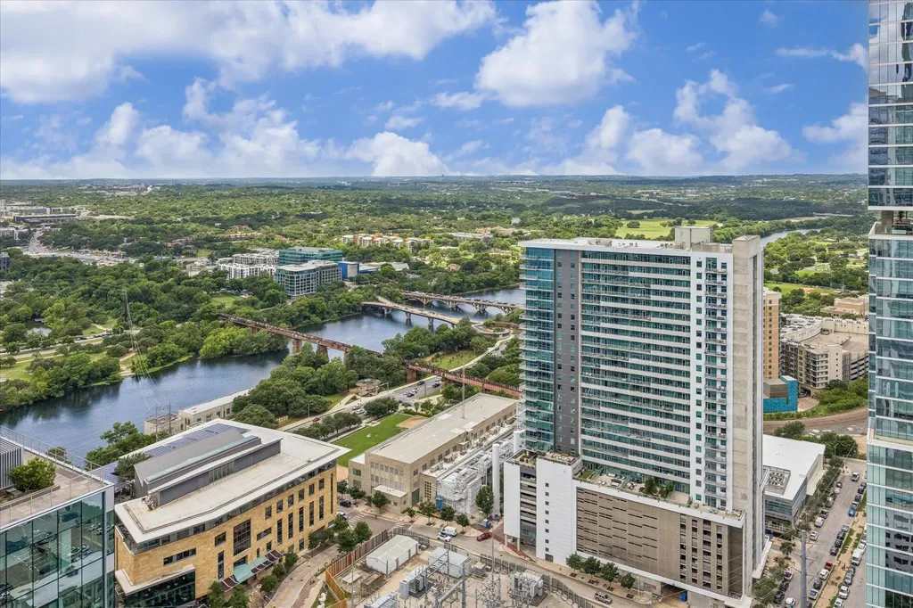 360 Nueces Street Austin TX 78701