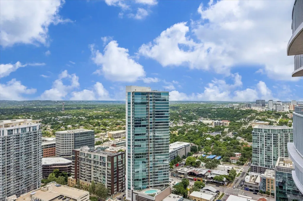 360 Nueces Street Austin TX 78701