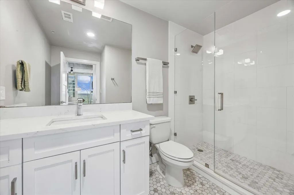 360 Nueces Street Austin TX 78701