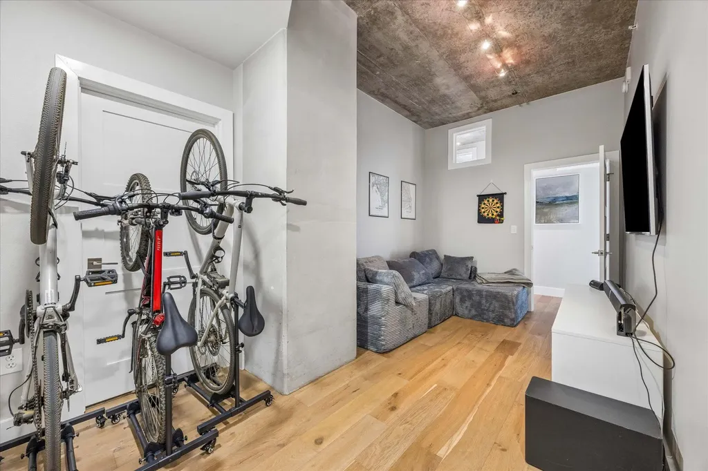 360 Nueces Street Austin TX 78701