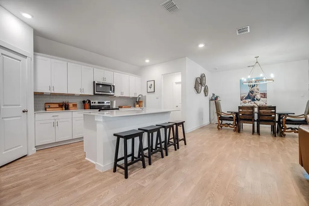 717 Tranquility Lane Fredericksburg TX 78624