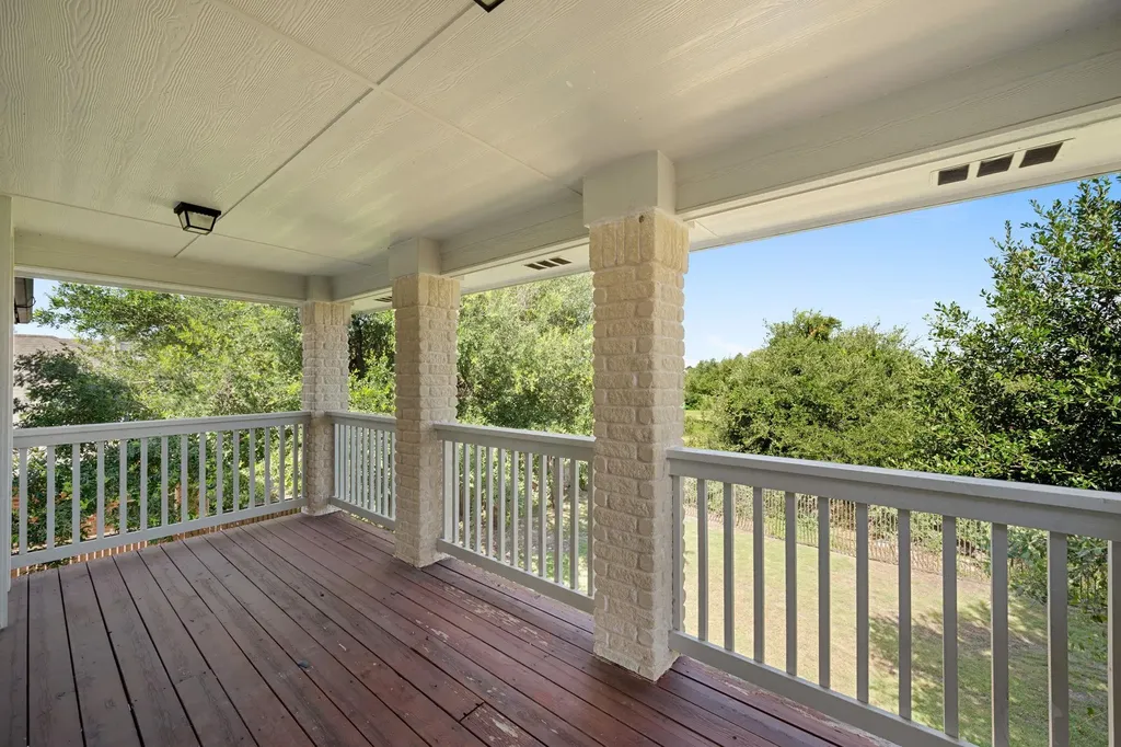 11000 Quarry Oaks Trail Austin TX 78717