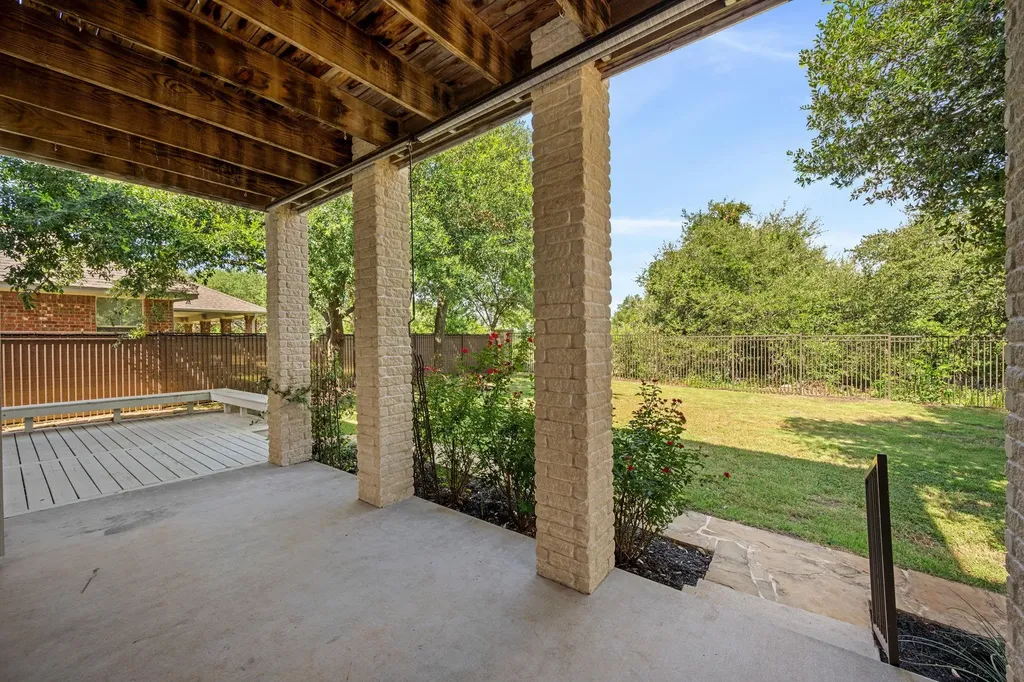 11000 Quarry Oaks Trail Austin TX 78717