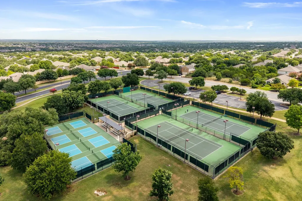 11000 Quarry Oaks Trail Austin TX 78717