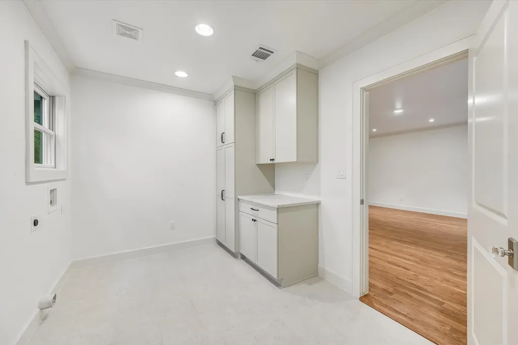 1704 Travis Heights Boulevard Austin TX 78704