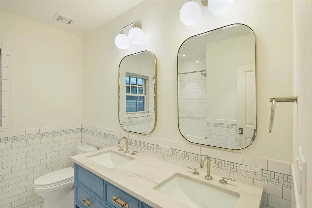 1704 Travis Heights Boulevard Austin TX 78704