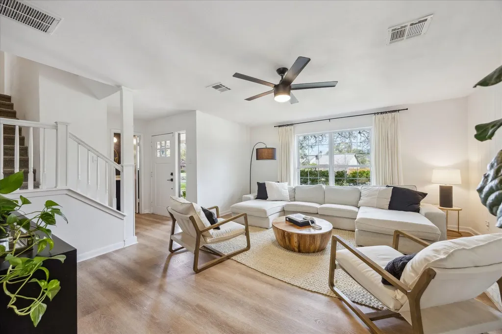 12935 Pegasus Street Austin TX 78727