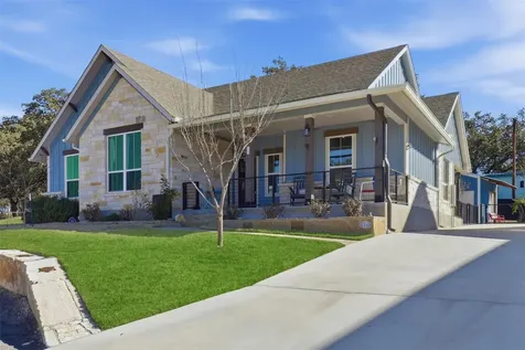 127 Hidden Oaks Drive Kingsland TX 78639
