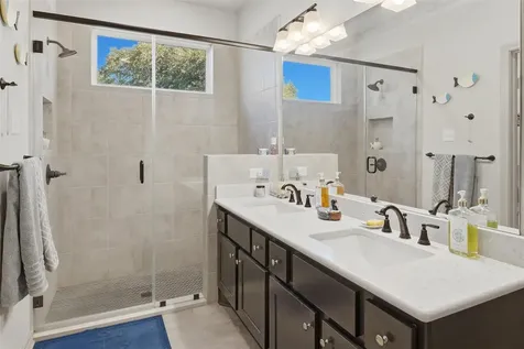 127 Hidden Oaks Drive Kingsland TX 78639