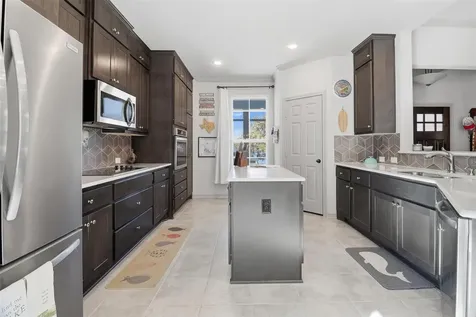 127 Hidden Oaks Drive Kingsland TX 78639