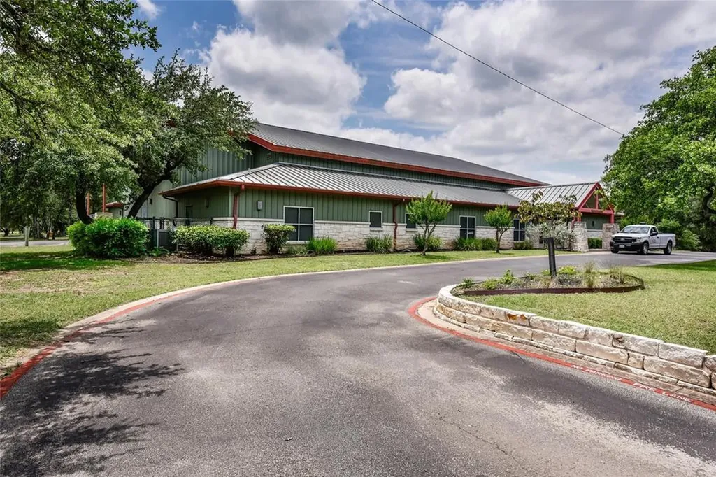 20900 Mohawk Street Lago Vista TX 78645