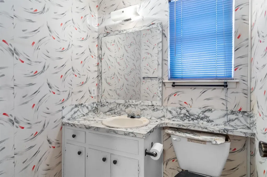 1100 S Trace Drive Austin TX 78745