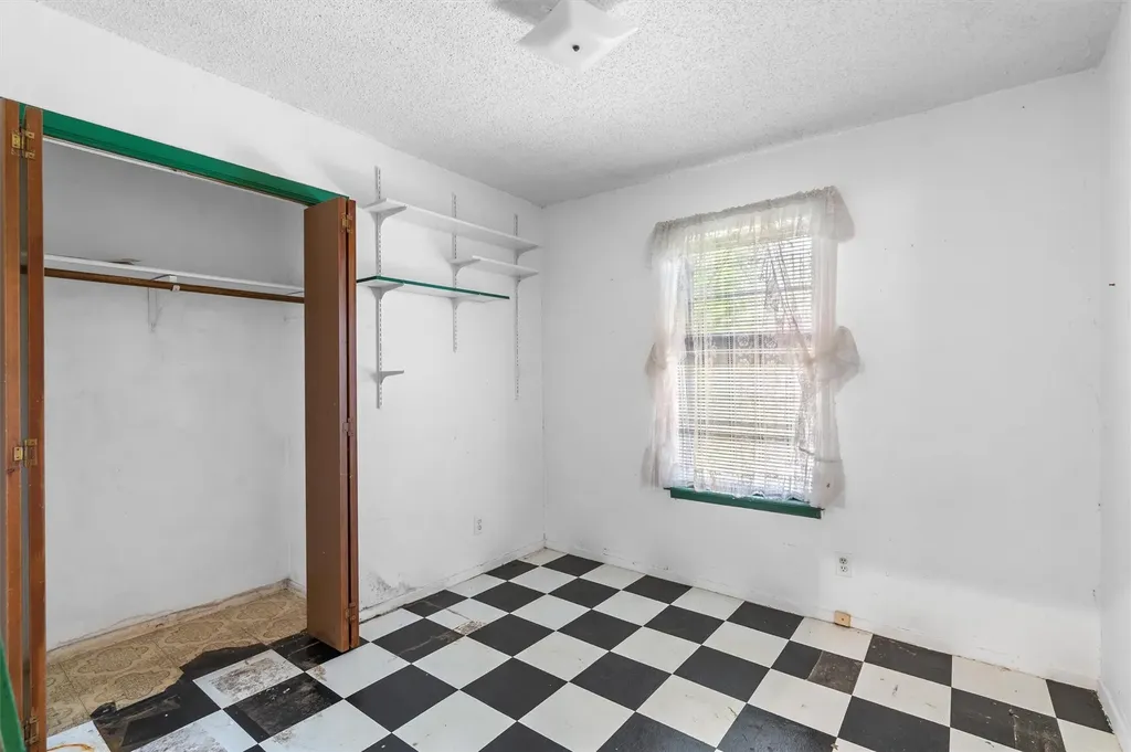 1100 S Trace Drive Austin TX 78745