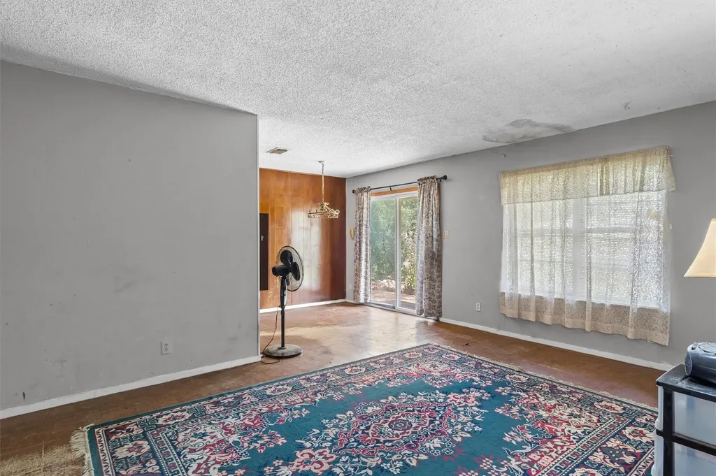 1100 S Trace Drive Austin TX 78745