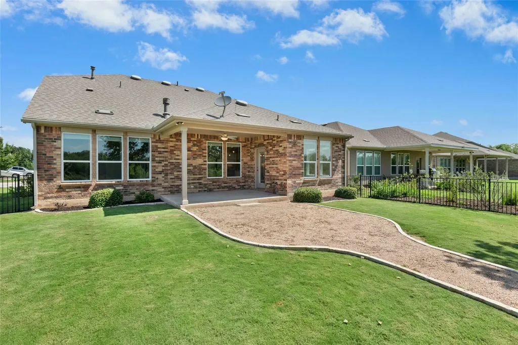 300 Hanging Star Lane Georgetown TX 78633