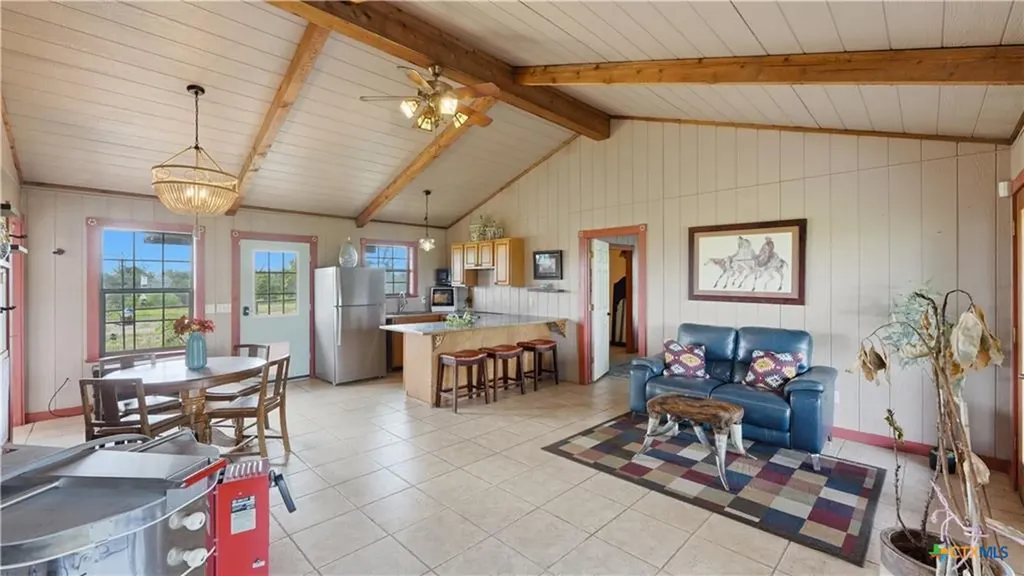 127 Offer Llano TX 78643