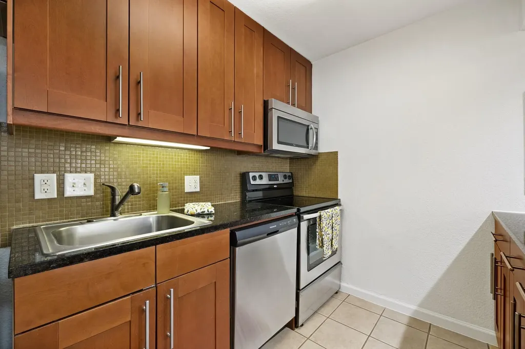 7685 Northcross Drive Austin TX 78757