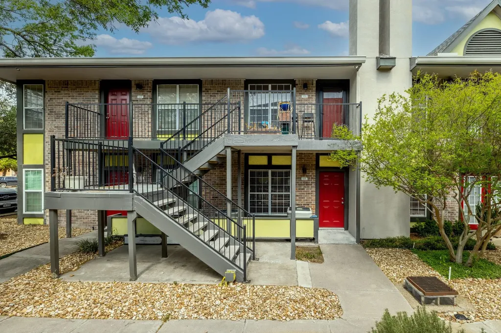 7685 Northcross Drive Austin TX 78757