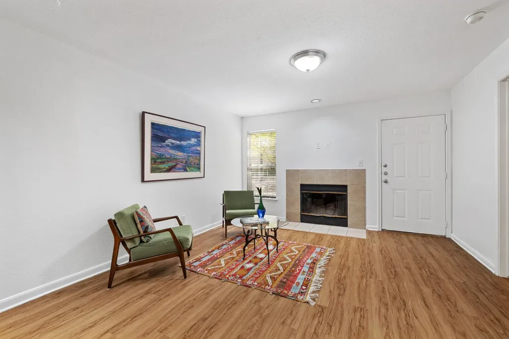 7685 Northcross Drive Austin TX 78757