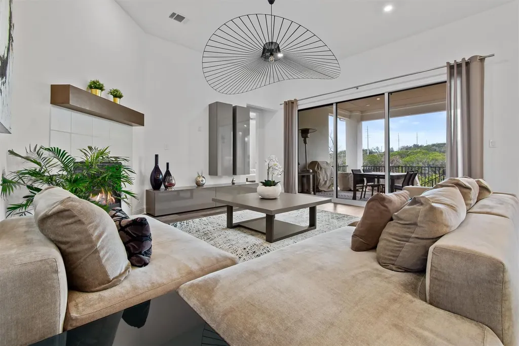 4737 Modena Bay Bend Leander TX 78641