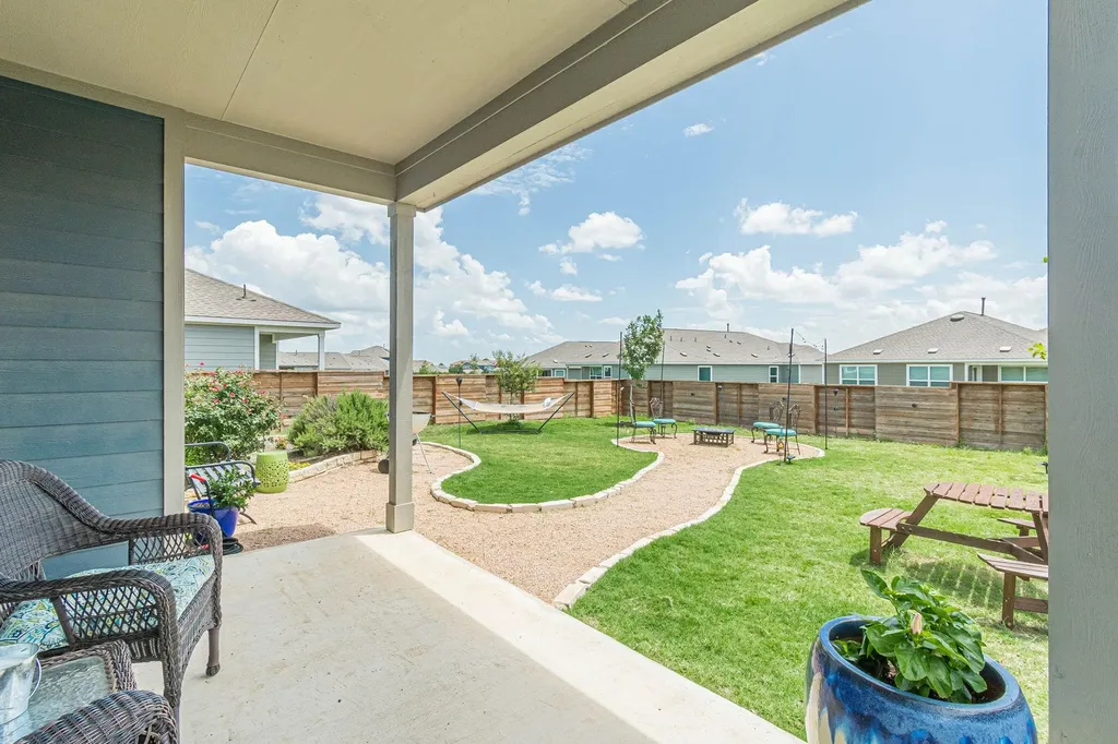 230 Madrid Street Kyle TX 78640