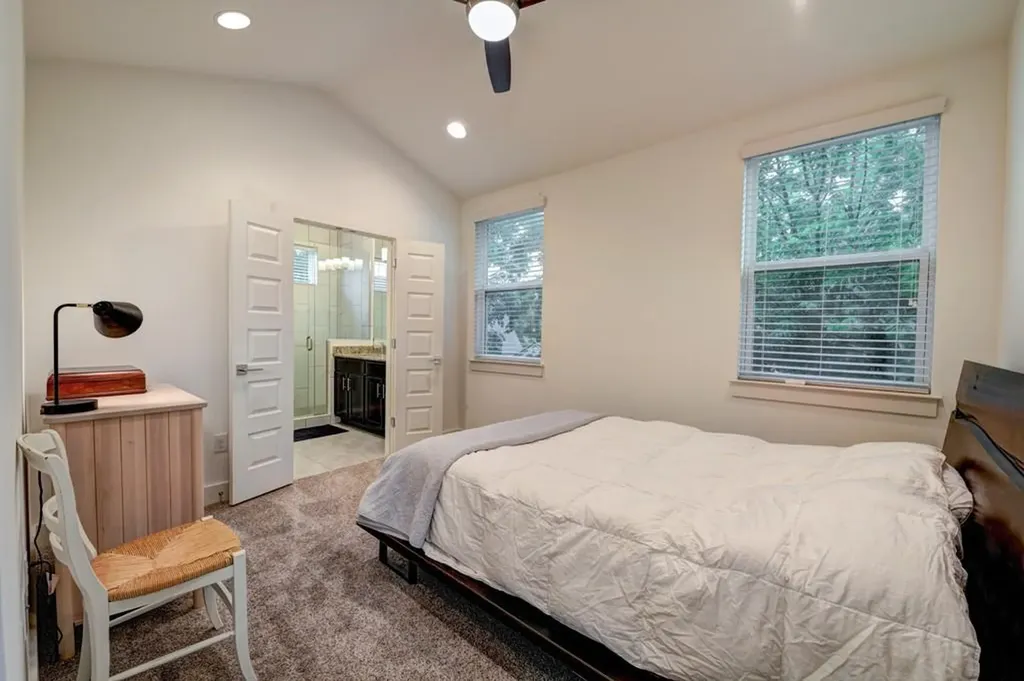 1300 Walnut Avenue Austin TX 78702
