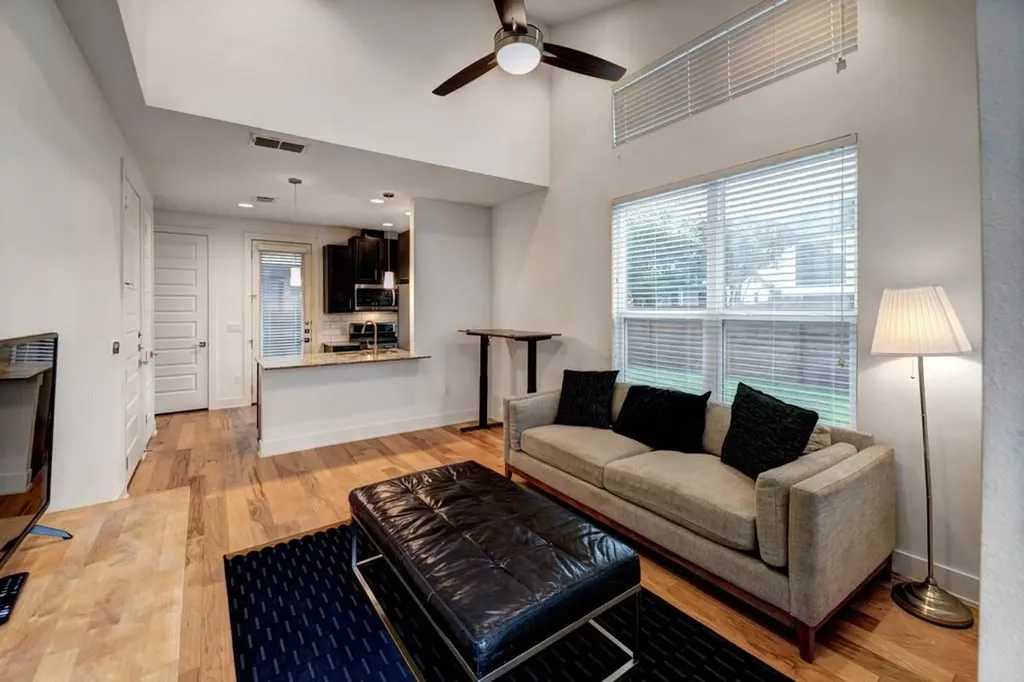 1300 Walnut Avenue Austin TX 78702