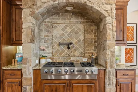 1004 Jonathan Cove Georgetown TX 78628