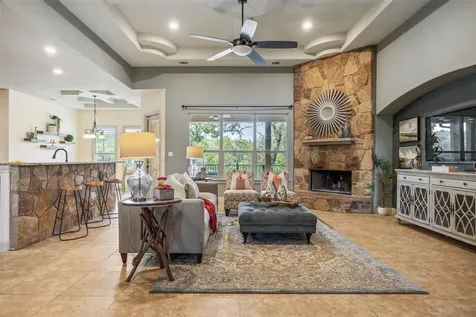 1004 Jonathan Cove Georgetown TX 78628